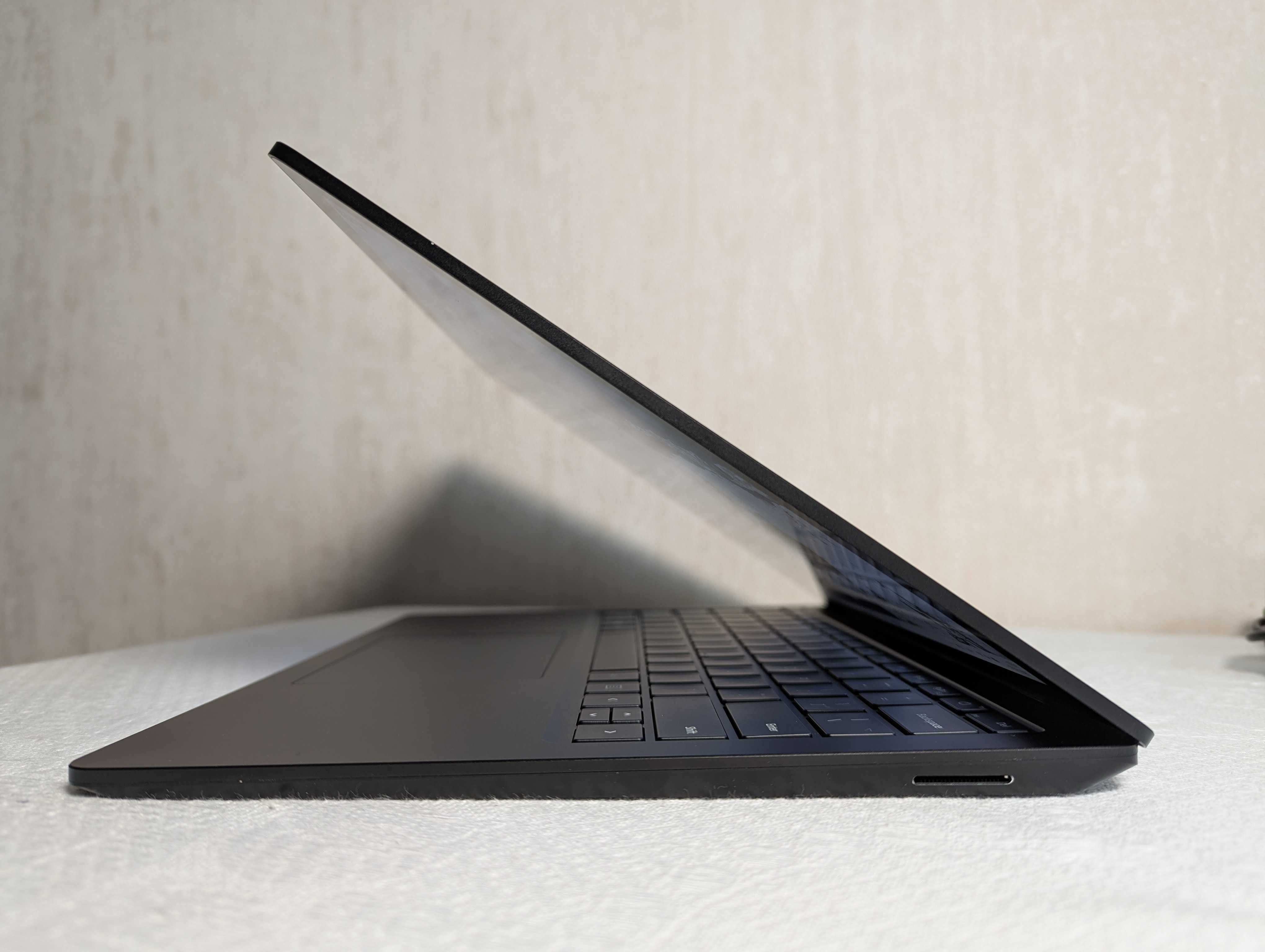 Microsoft Surface Laptop 4 Intel i7-1185g7 16/256gb