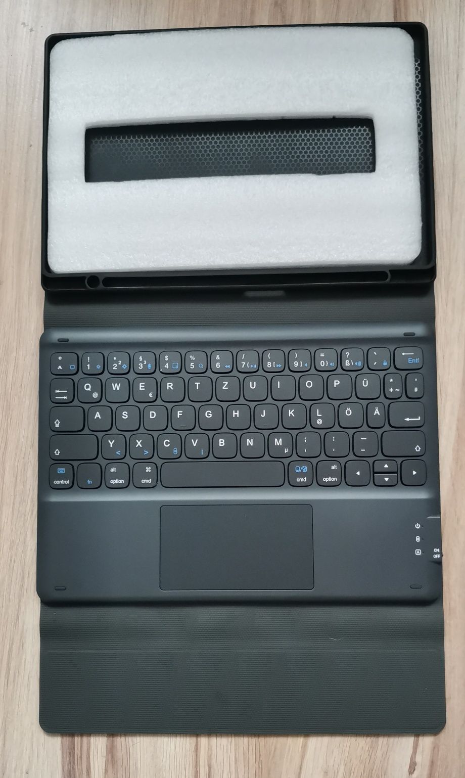 Etui z klawiaturą Bluetooth do tabletu 10 cali komplet