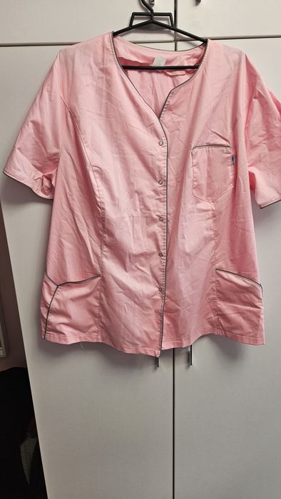 Mundurek pielęgniarski