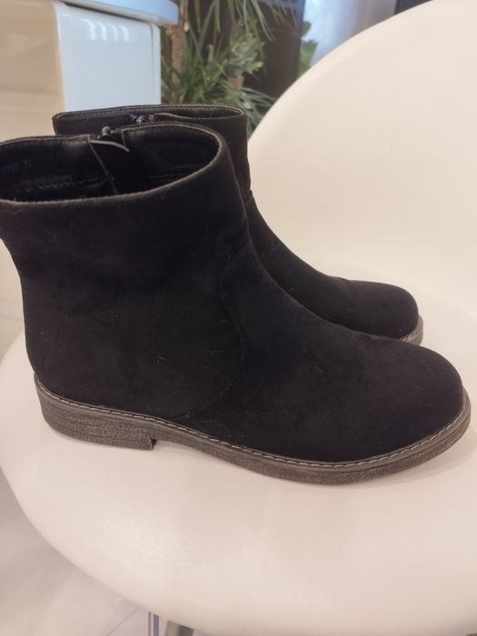 Botins pretos n 37