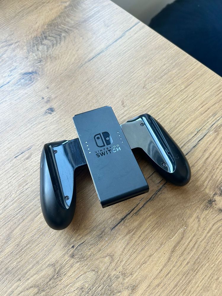 nintendo switch oled mario red edition