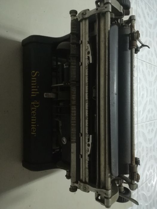 Máquina de escrever Smith Premier nº 10