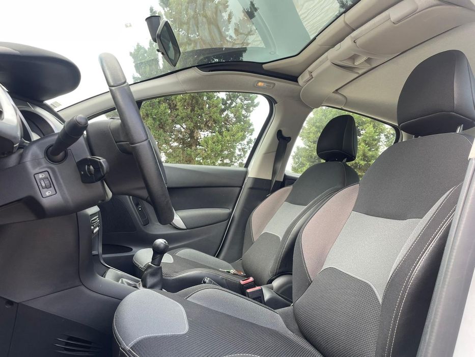 Citroen C3 II 1.2 VTi Gasolina 82 cv