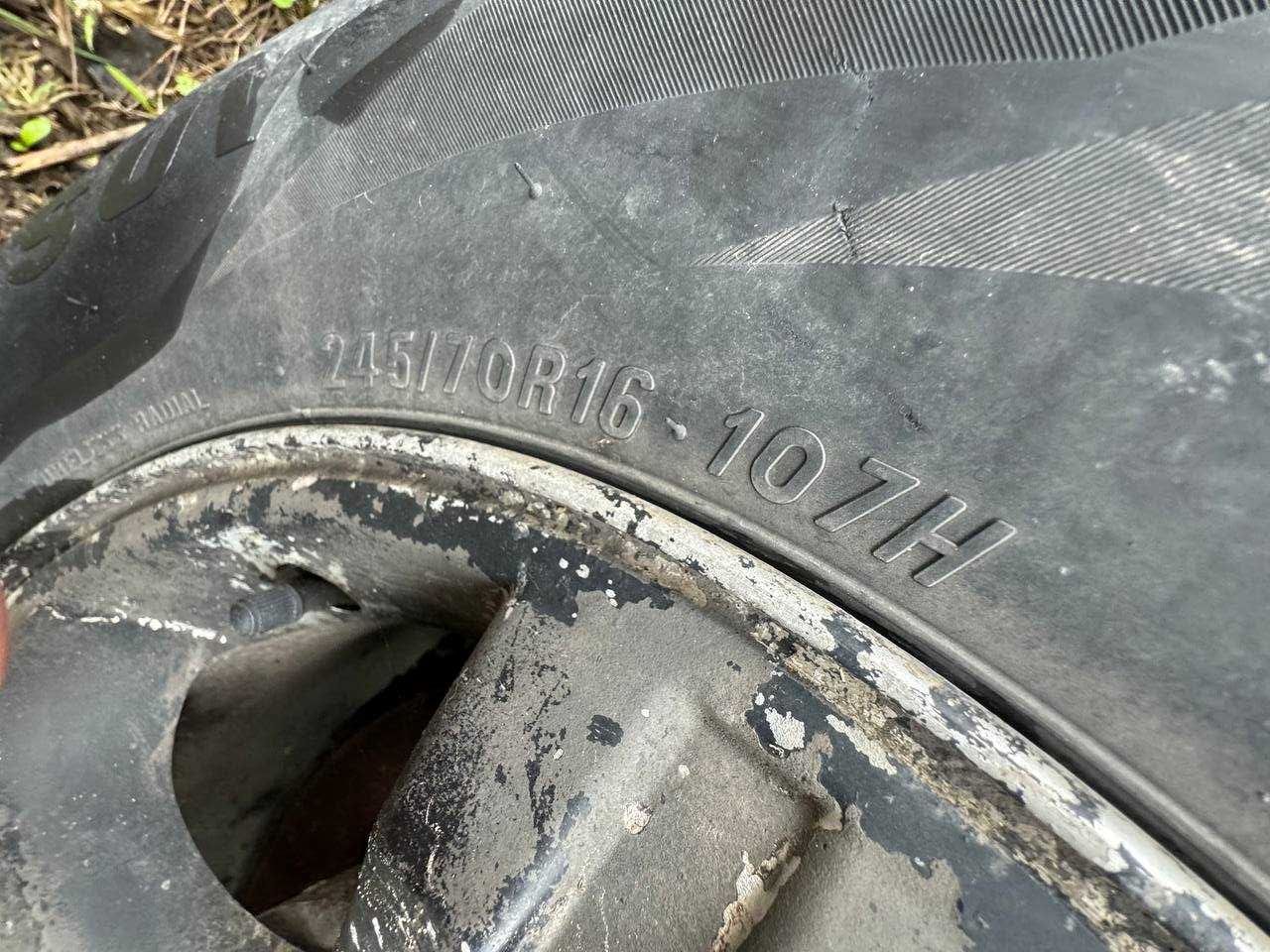 Колеса (Диски з Резиною) до Kia Sorento 245/70 R16 (поштучно)