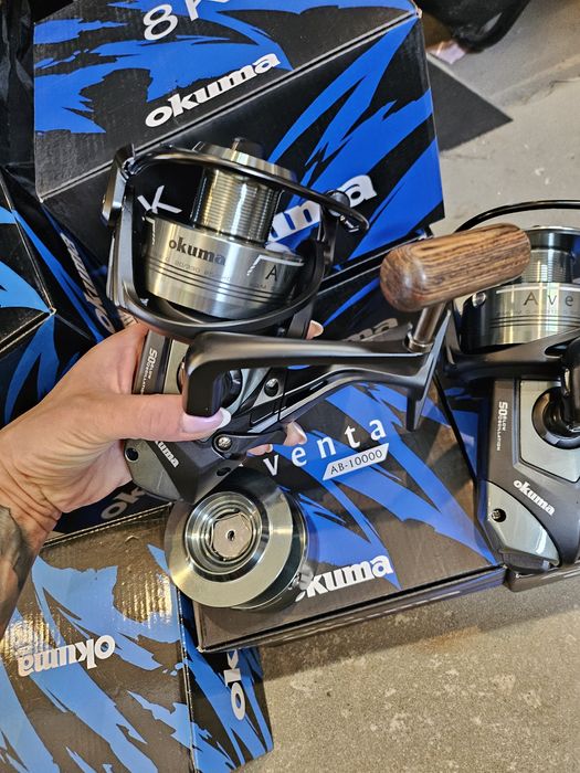 2 kolowrotki okuma aventa ab 10000 z wolnym biegiem