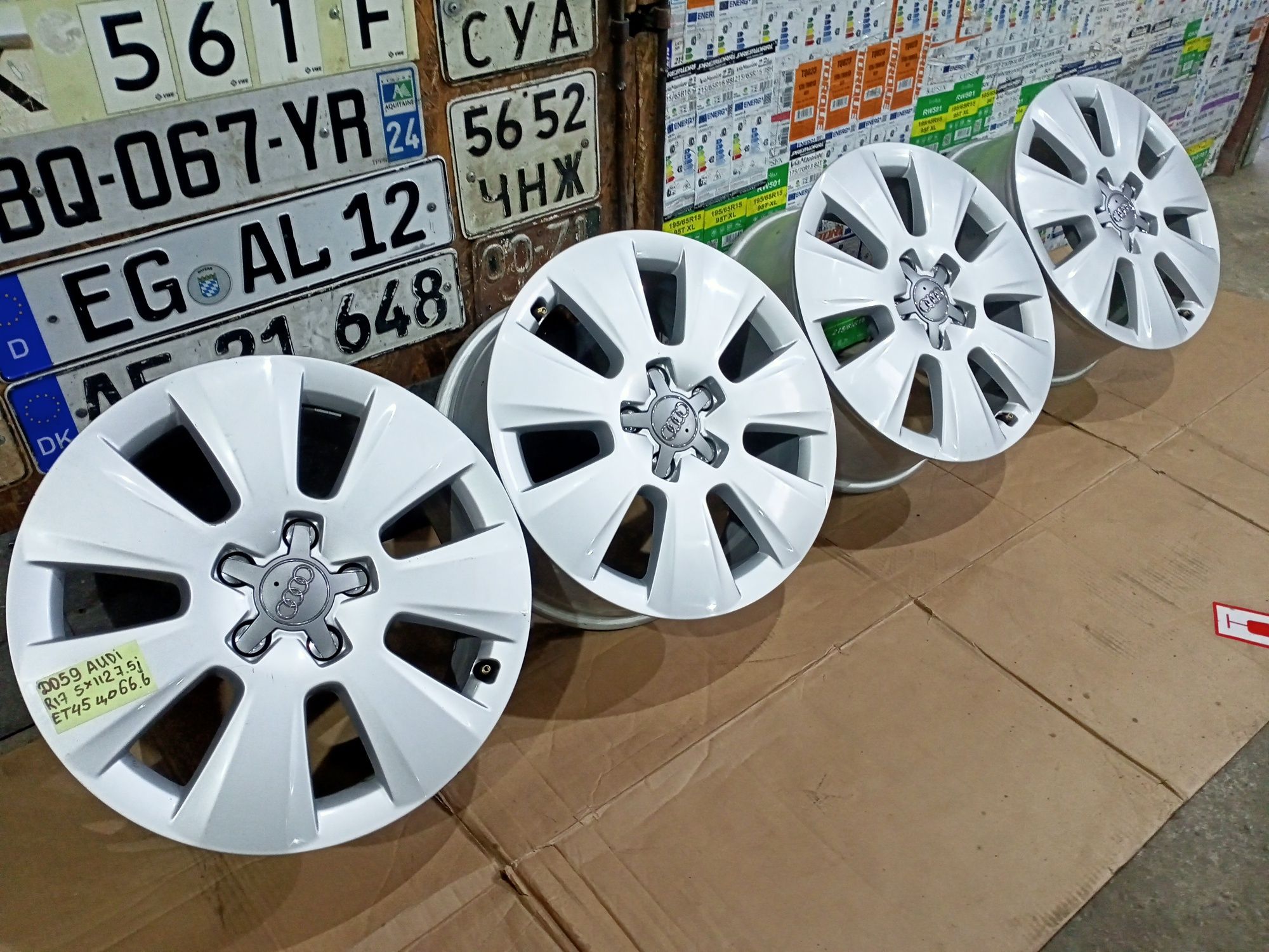 Литі оригінал диски ауді r17 5/112 7,5j et45 audi шкода Фольксваген
