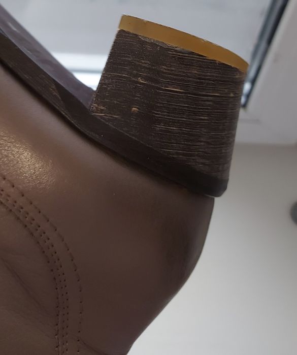 Сапоги женские, натуральная кожа кожа 40-41  размер