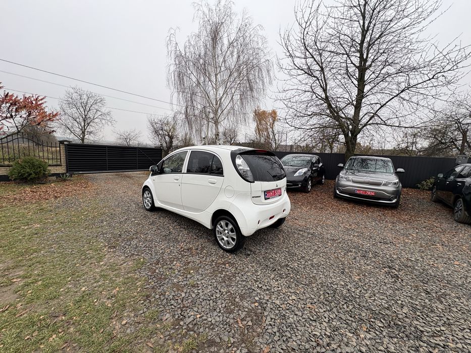 Mitsubishi I-miev 2014