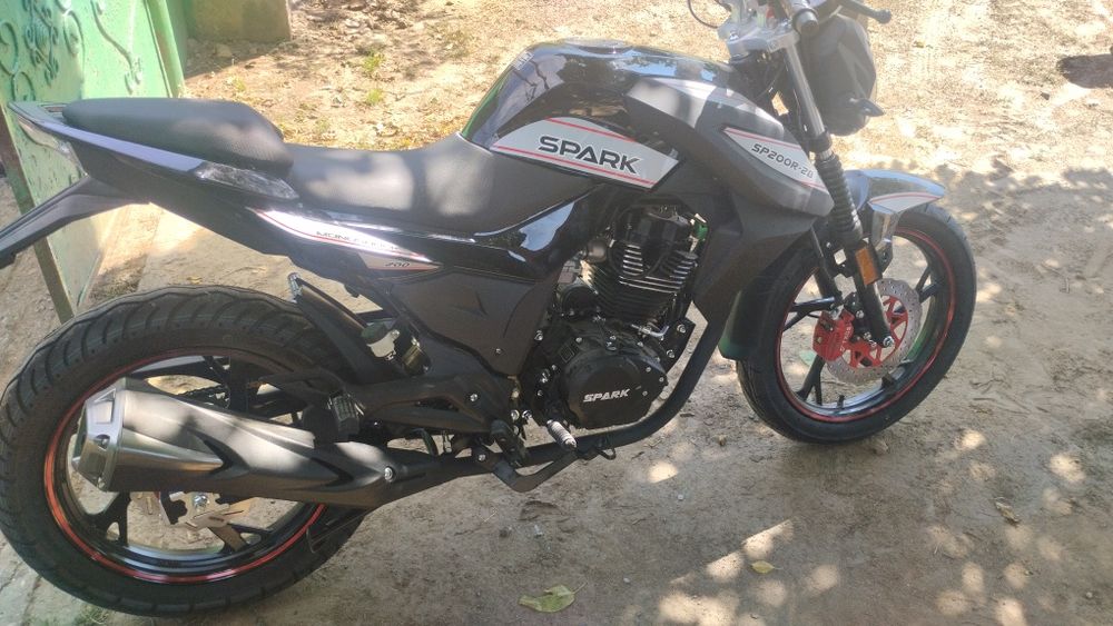 Продаю Спарк 200 кубов