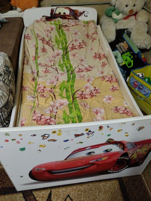 Дитяче ліжко і матрац  160/80