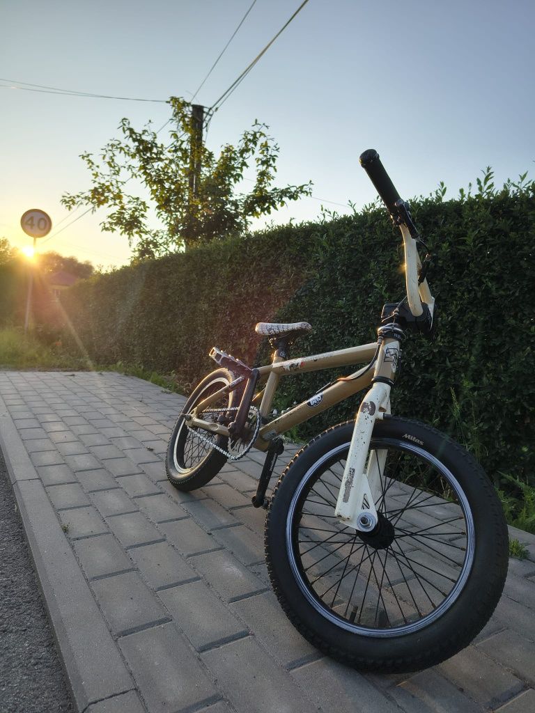 Rower BMX mongoose pit crew koła 16 cali