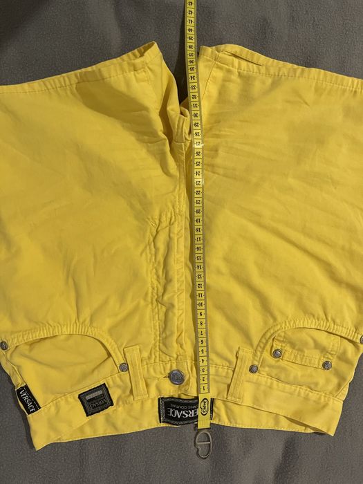 Spodnie Versace żółte