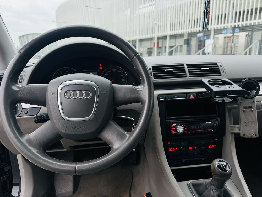 Audi a4 b7 2.0 Benzyna MPi 130KM * Bardzo Sobry Stan * Opłacony **