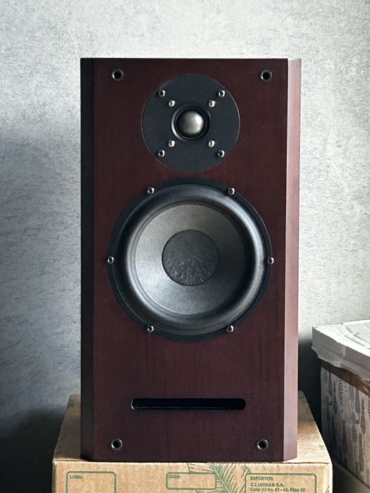 Monitory USHER V-601! Mahoń! Komplet