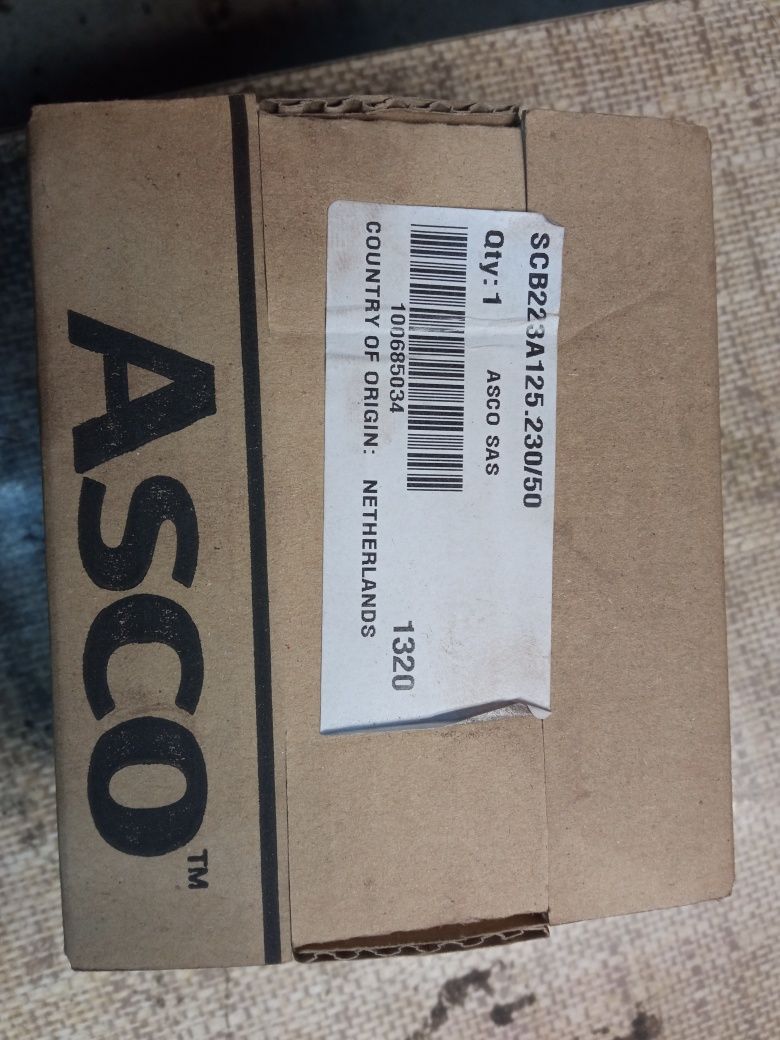 ASCO zawór SCB223A125.230/50

230V do cieczy wysokociśnieniowych