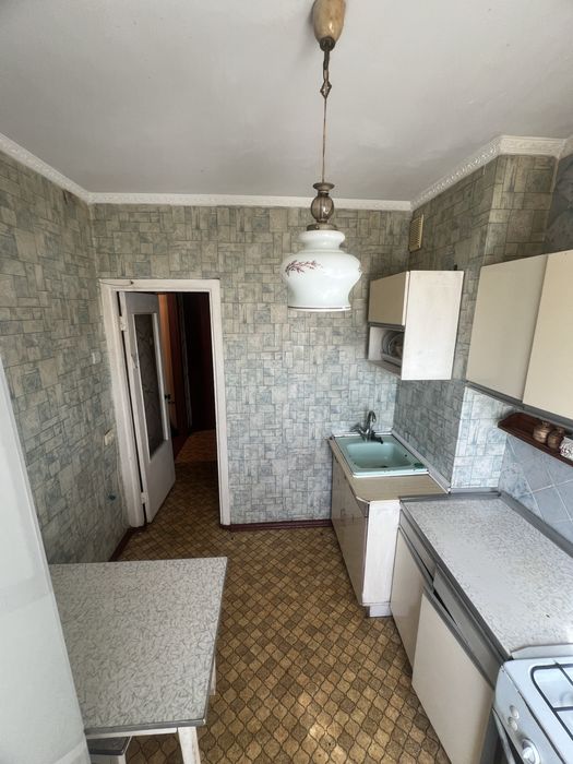 2-кімн вул. Світальського (Коротченко), 4/9, світло є завжди‼️