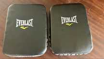 Everlast Mitts / Plastrons MMA — 2 mitts (par), excelente estado