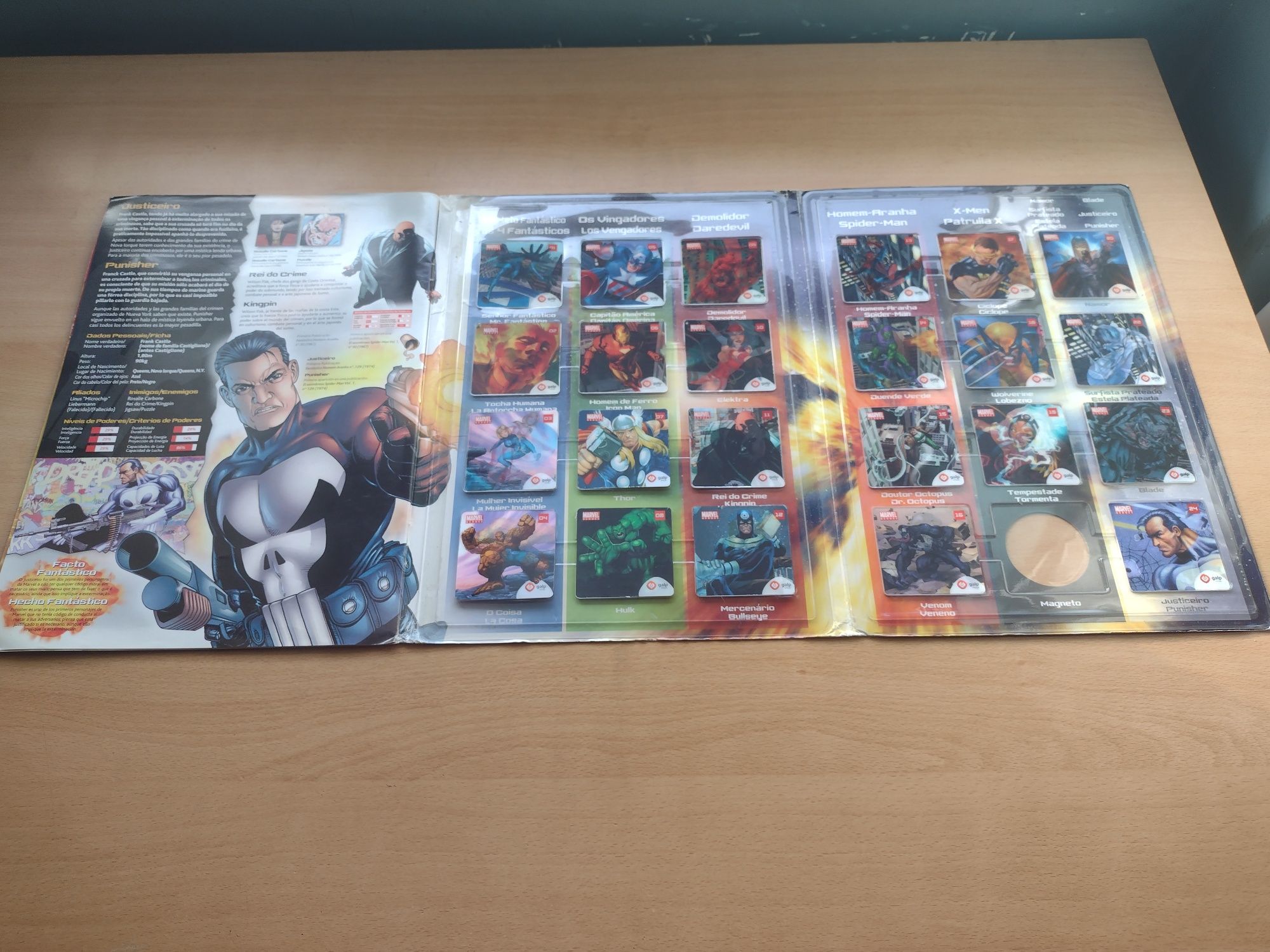 Cromos holográficos Marvel Heroes Axtion Flix