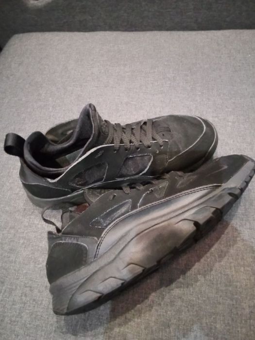 продам кроссовки