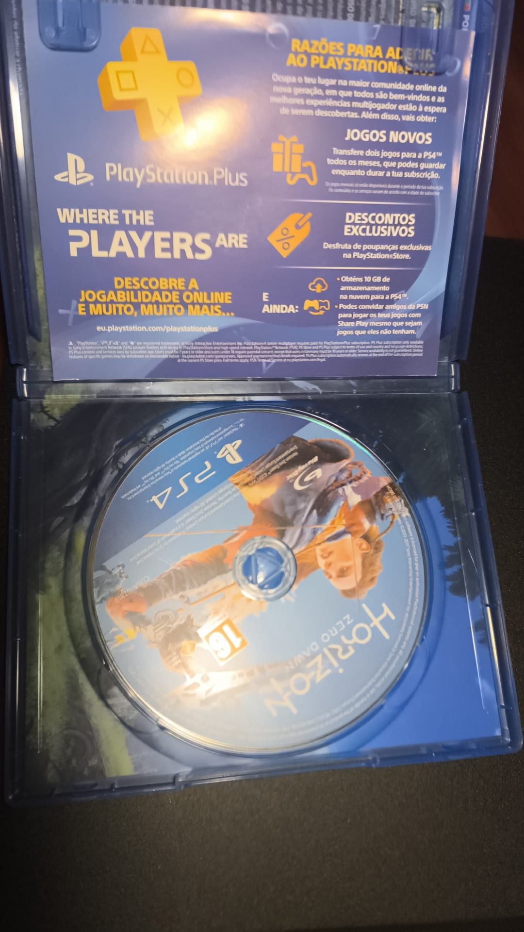 PS4 Slim 1TB,3 jogos e um comando, posso abaixar o preço!