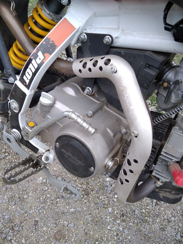 Ycf pilot 125 питбайк
