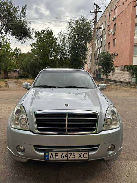 Сан Йонг Рекстон