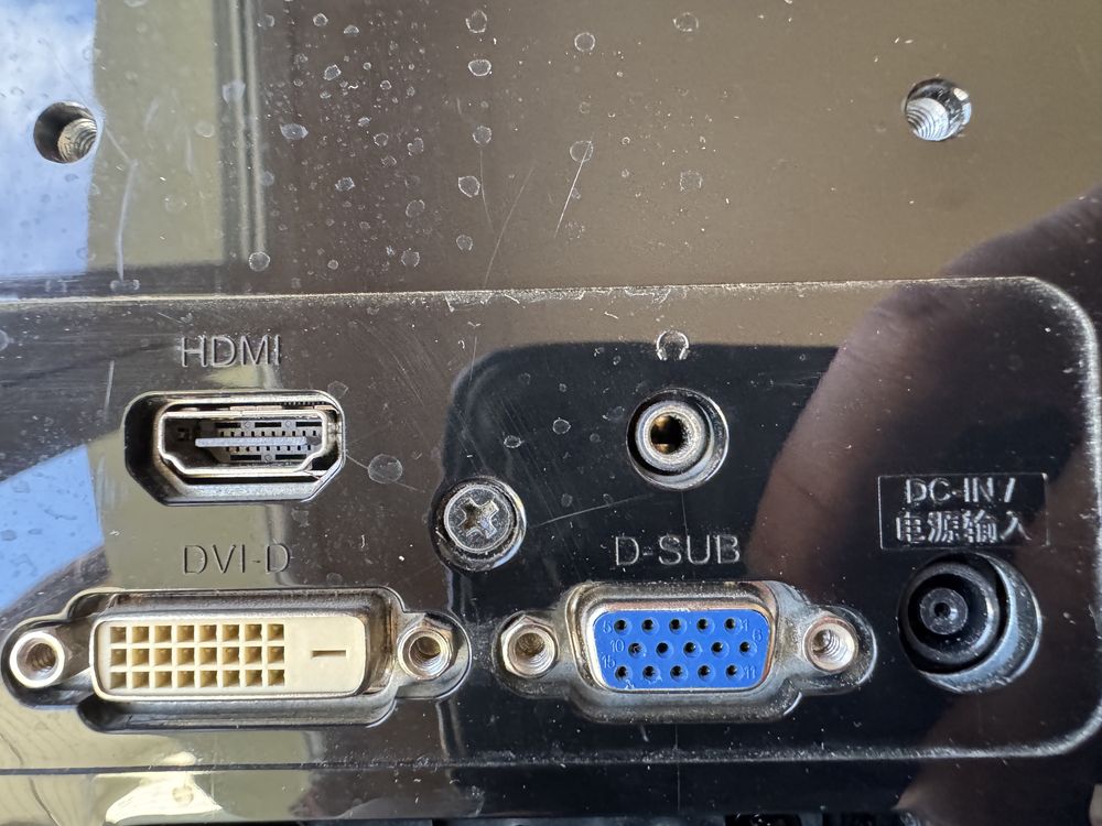 Monitor LG E2351 23 cale HDMI