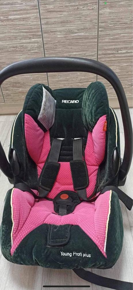 Дитяче автокрісло RECARO Young Profi plus