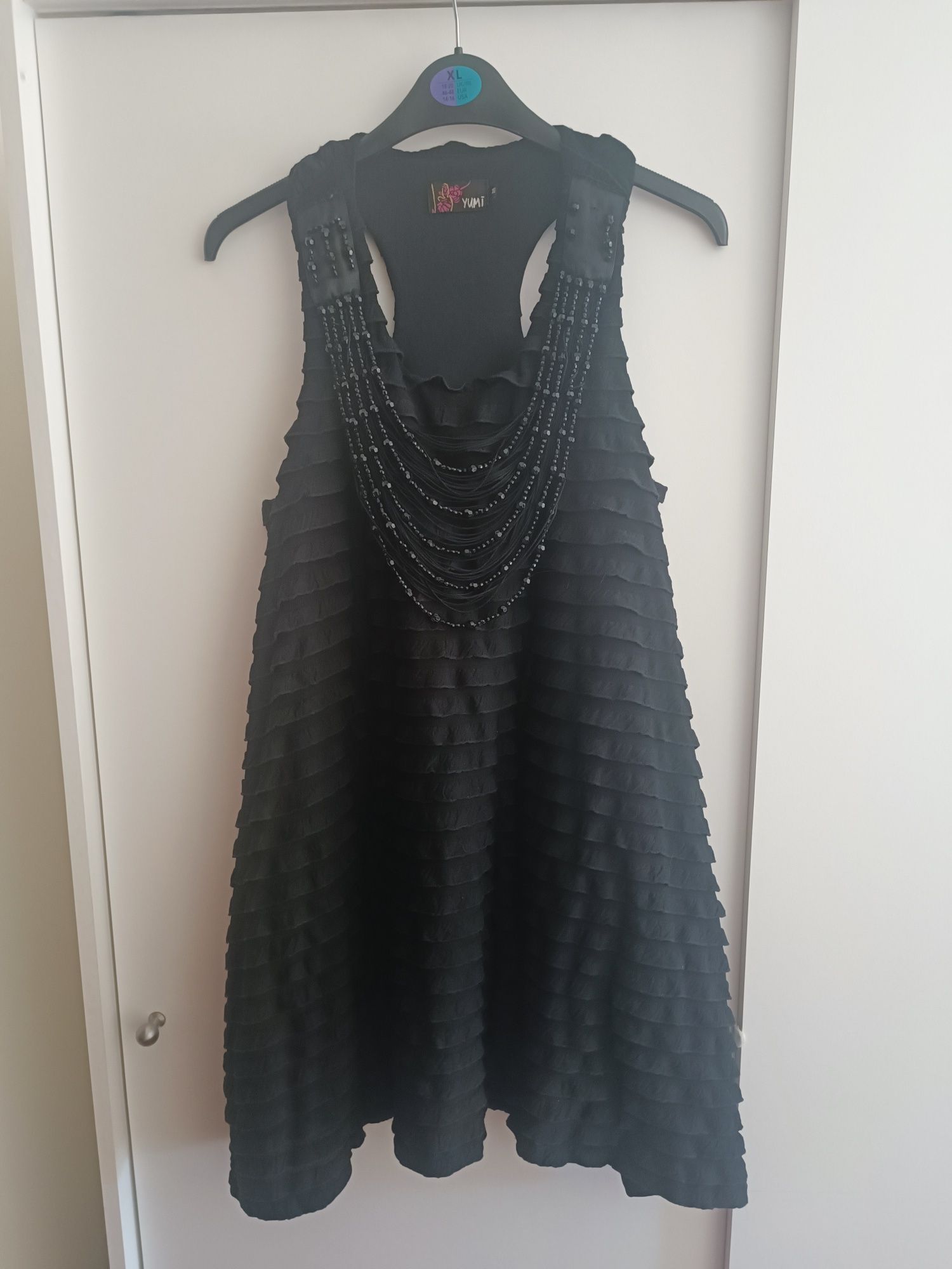 Vestidos (5 € cada)