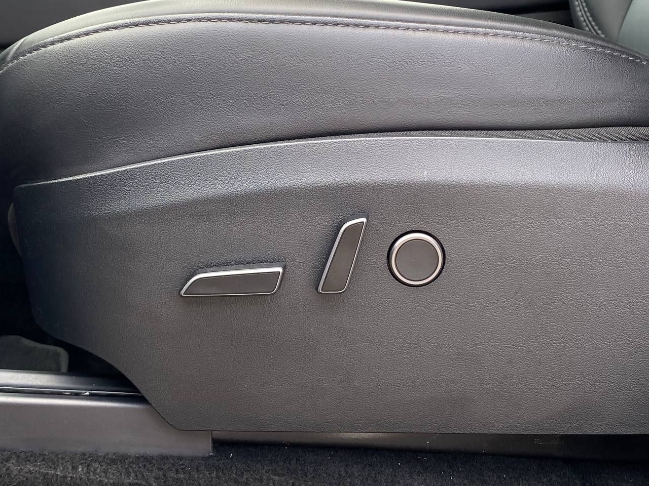 Tesla Y №2983 (ВНЕСОК від 15%) Альянс Авто Кривий Ріг