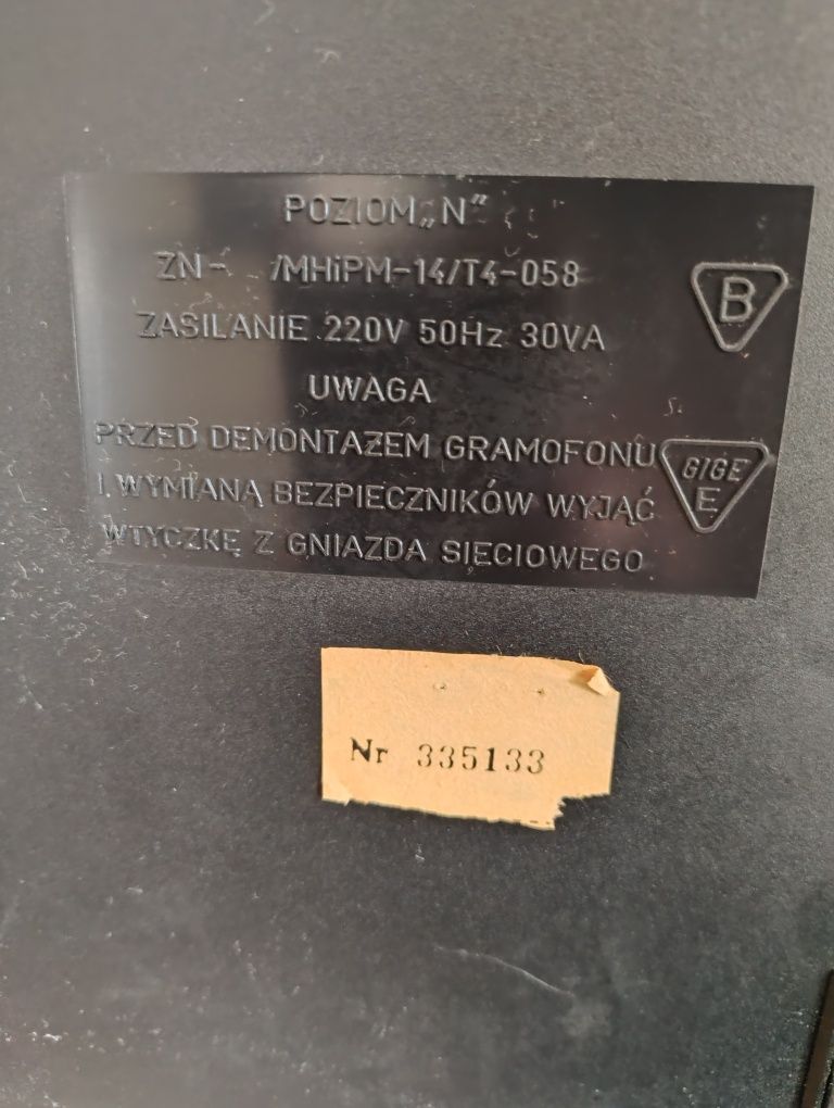 Gramofon UNITRA z 2 głośnikami
