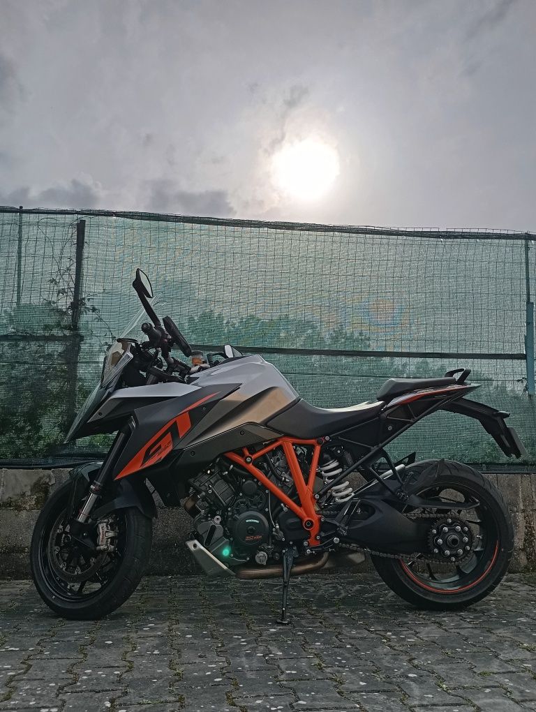 KTM 1290 Grand Turismo