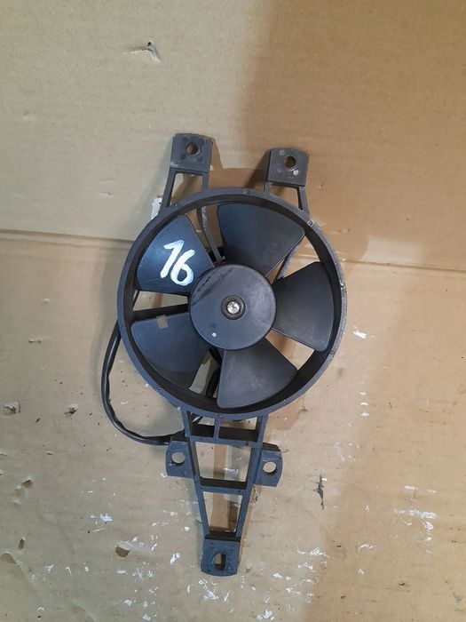 = PIAGGIO GILERA FUOCO 500 07-14 wiatrak chłodnicy