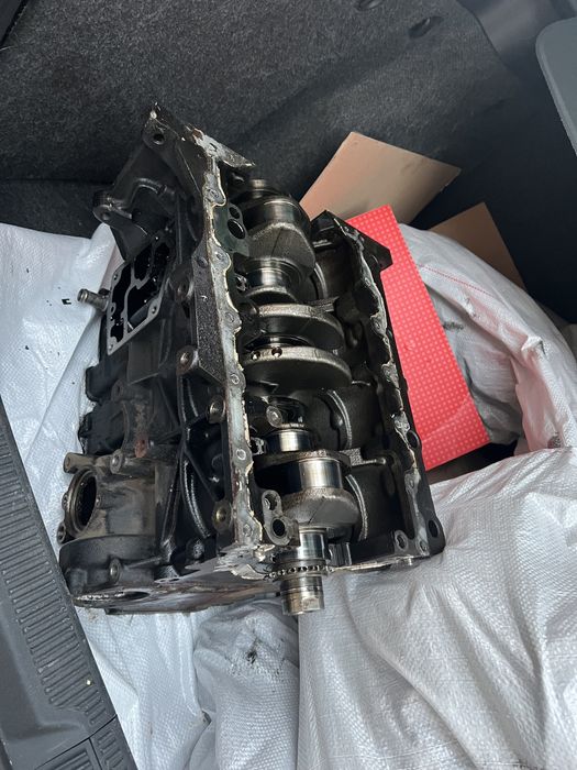 В разборе Двигатель Skoda BNM 2.0 TDI маховик DSG(Audi VW SEAT 170 КМ)