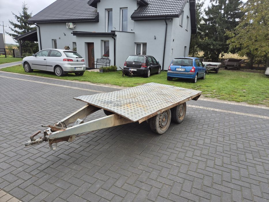 Przyczepka samochodowa platforma 2.6x1.6