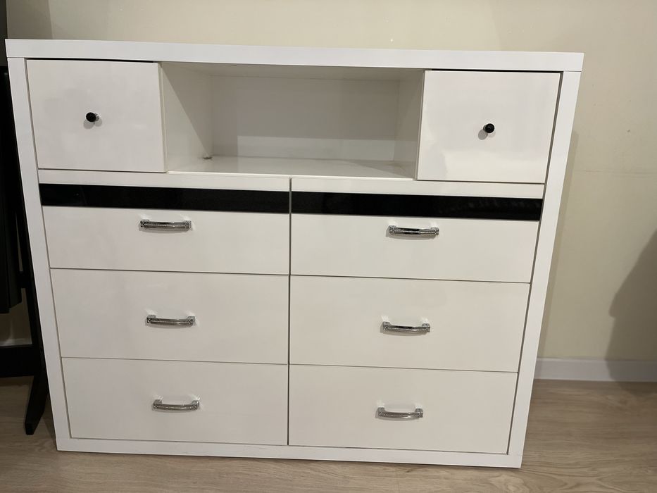 Zestaw mebli, biały połysk