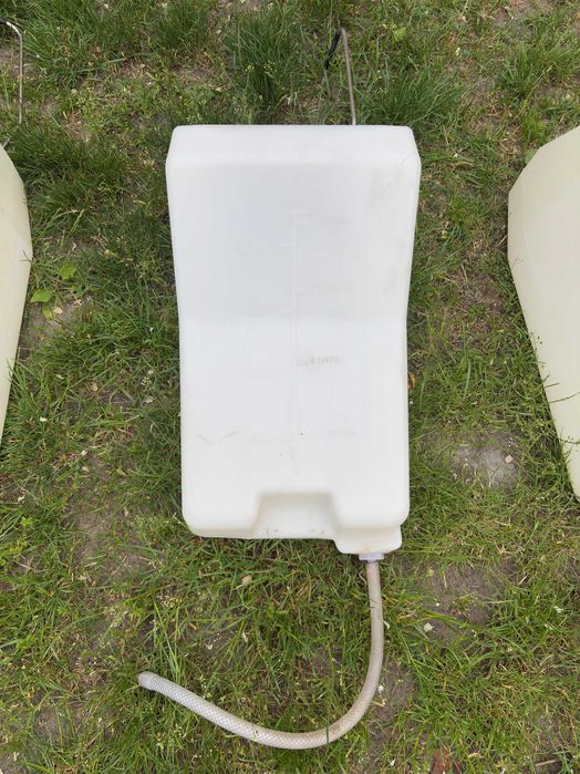 szorowarka polerka zbiornik płynu myjącego numatic-wirbel