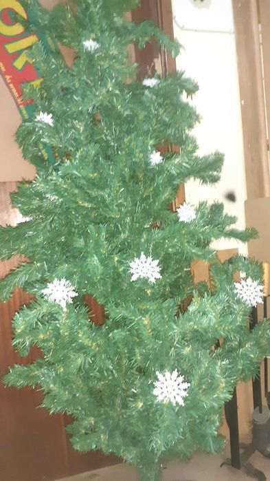 Árvore Natal decorada bom estado