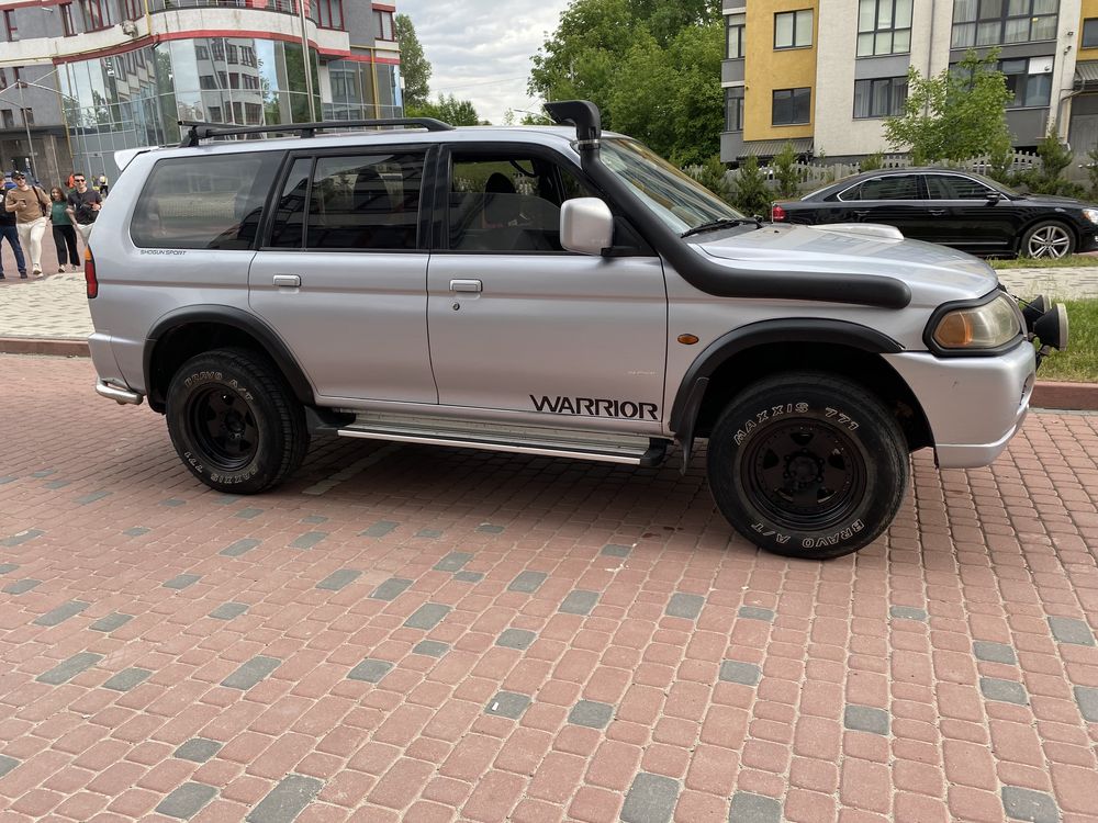 Mitsubishi Pajero Sport 3.0 GAZ