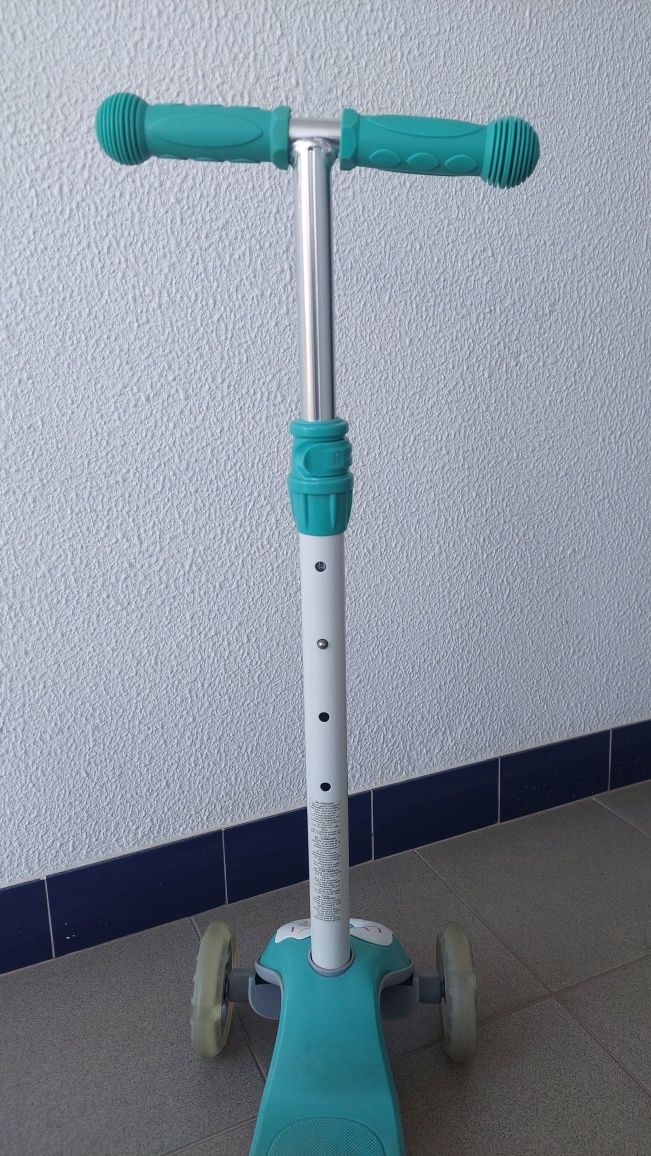 Trotinete de 3 rodas para criancas