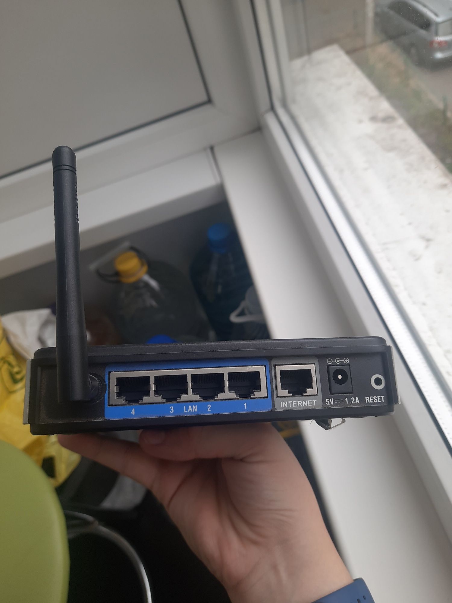Продам роутер D-Link DIR-300