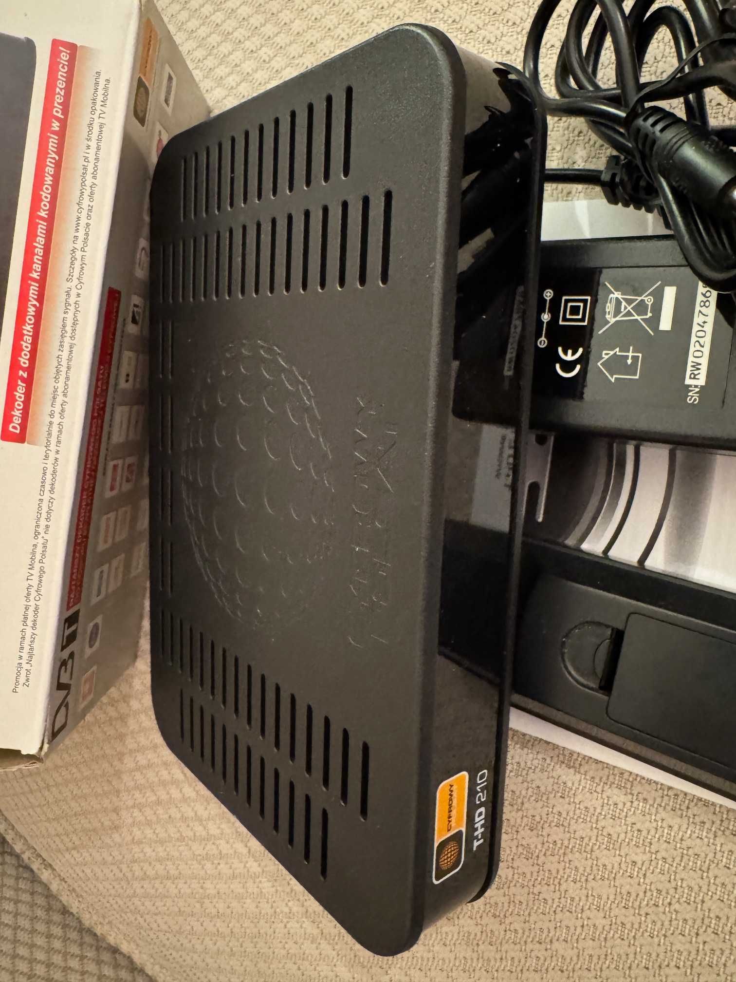 Dekoder DVBT  T-HD 210 Polsat zestaw pilot zasilacz