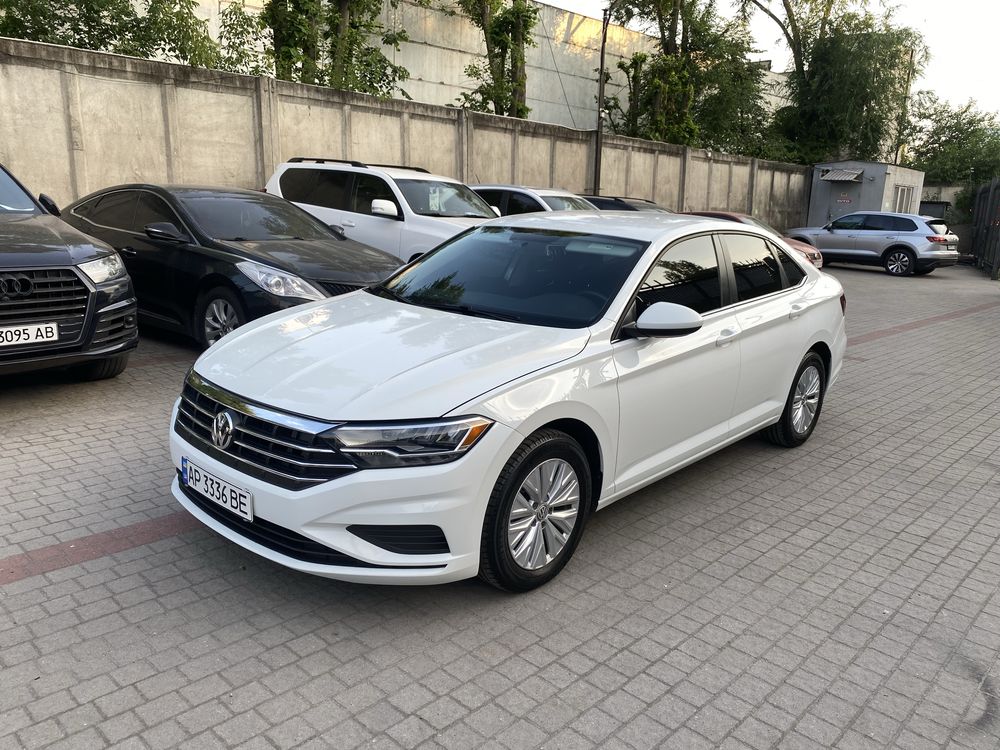 Продам vw jetta 1.4 tsi 2019