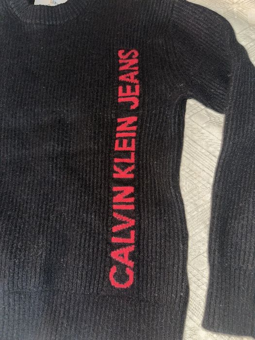 Calvin Klein новий светр оригінал