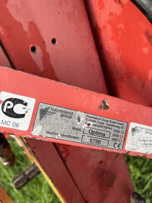 KVERNELAND Optima 8 Cівалка точного висіву пневматична