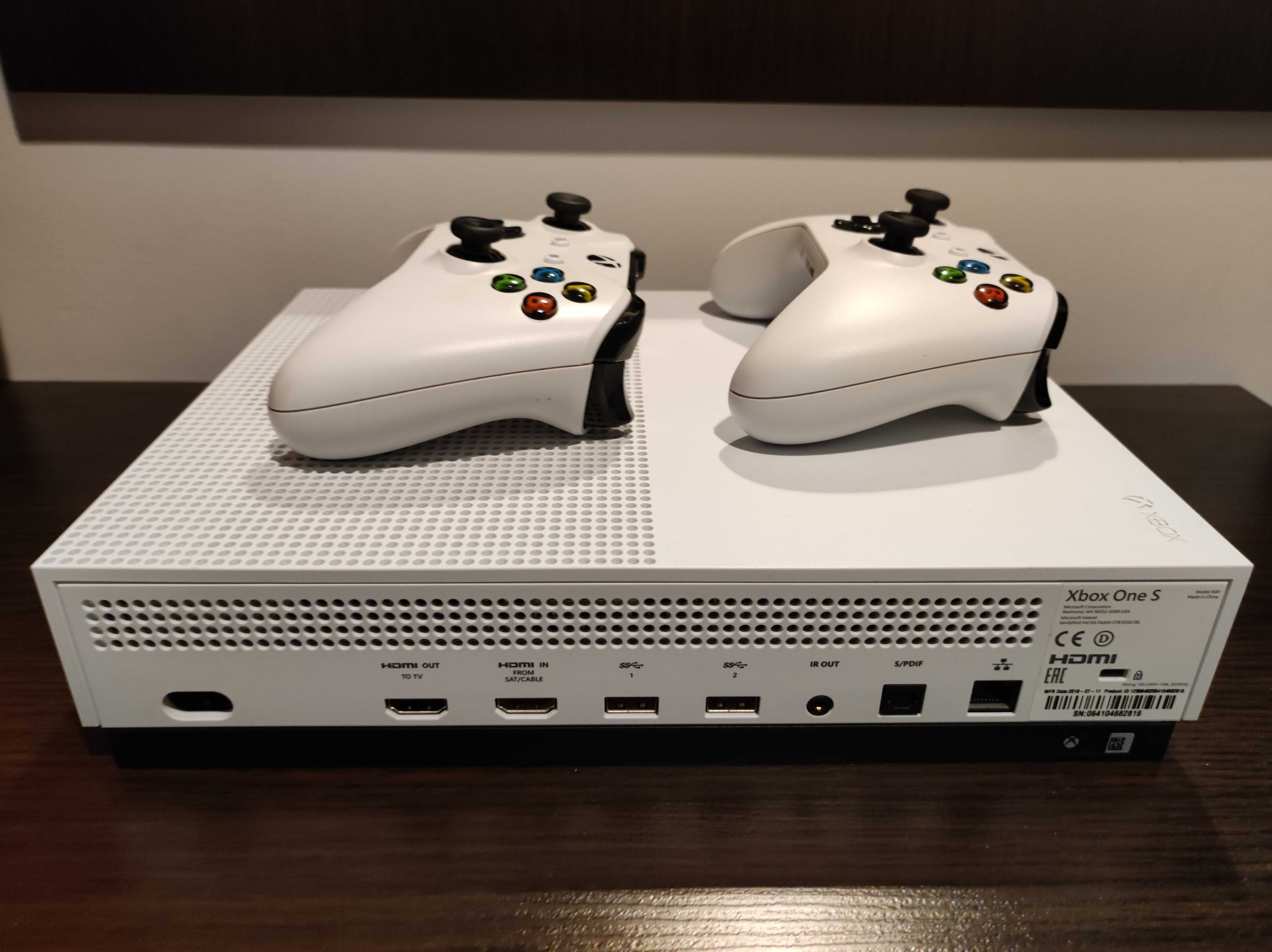 Konsola Xbox One S 1Tb zestaw 2 * Nowe pady wszystko sprawne + Mad Max