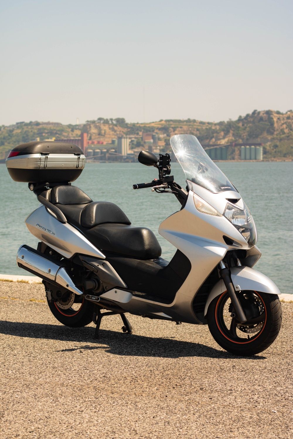 Honda Silver Wing 400