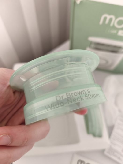 Підігрівач для пляшечок на аккумуляторі  Momcozy MW03 usb