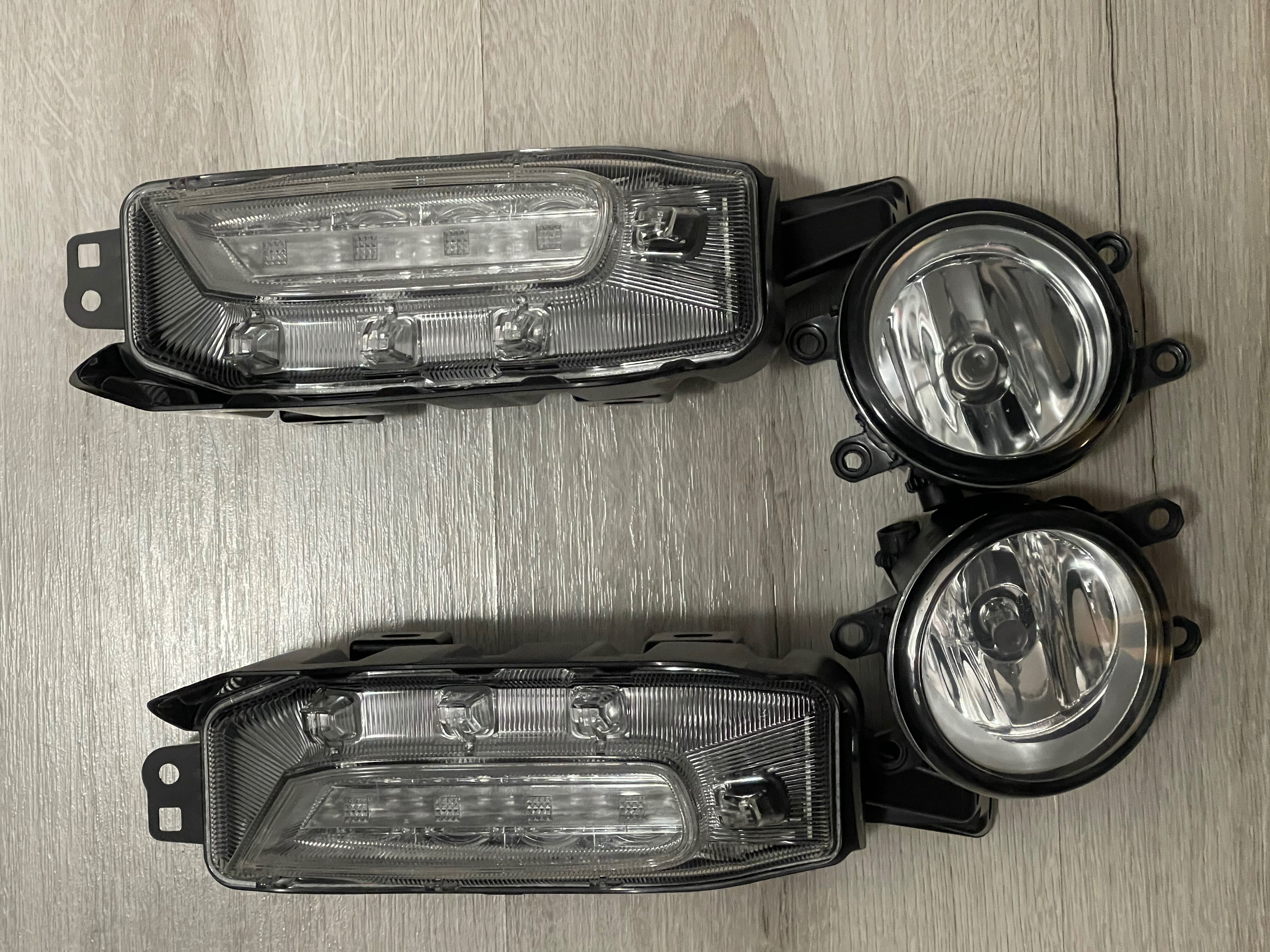 Lampy DRL Led Toyota Prius Plus V 2015 +