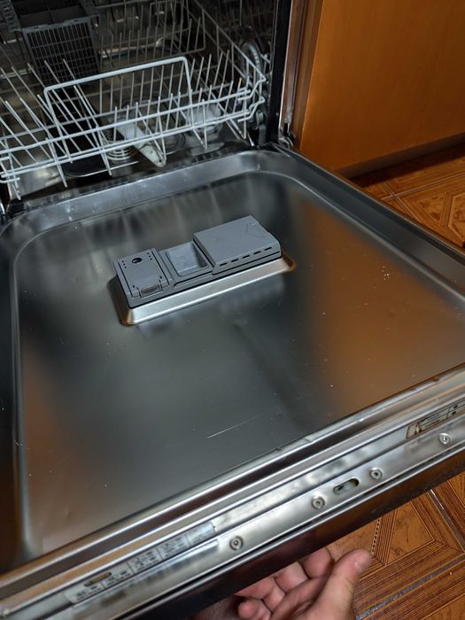 Maquina Lavar loiça candy cdf8 312x - Para peças